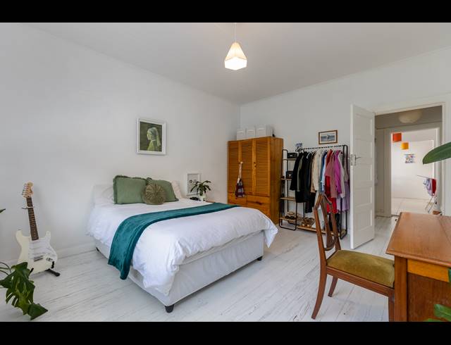 3 BEDROOM APARTMENT RENTED IN VREDEHOEK